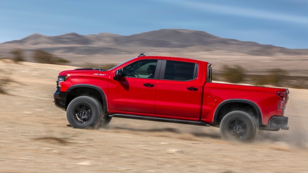 2023 Chevrolet Silverado ZR2 Takes on Winter • Driving Today